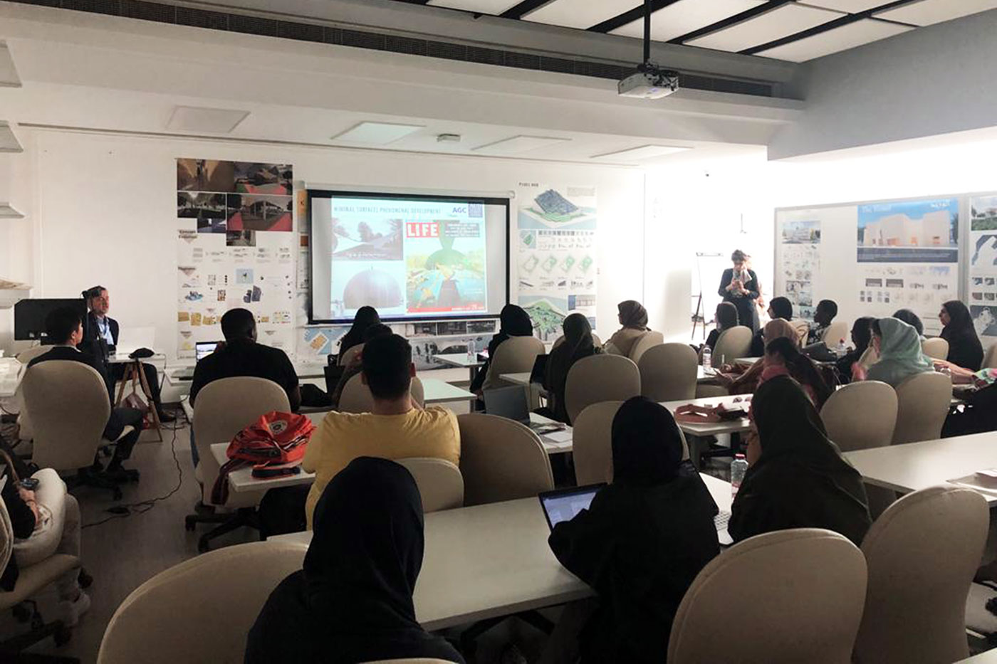 Workshops in collaboration with the world-leading architectural company AGC