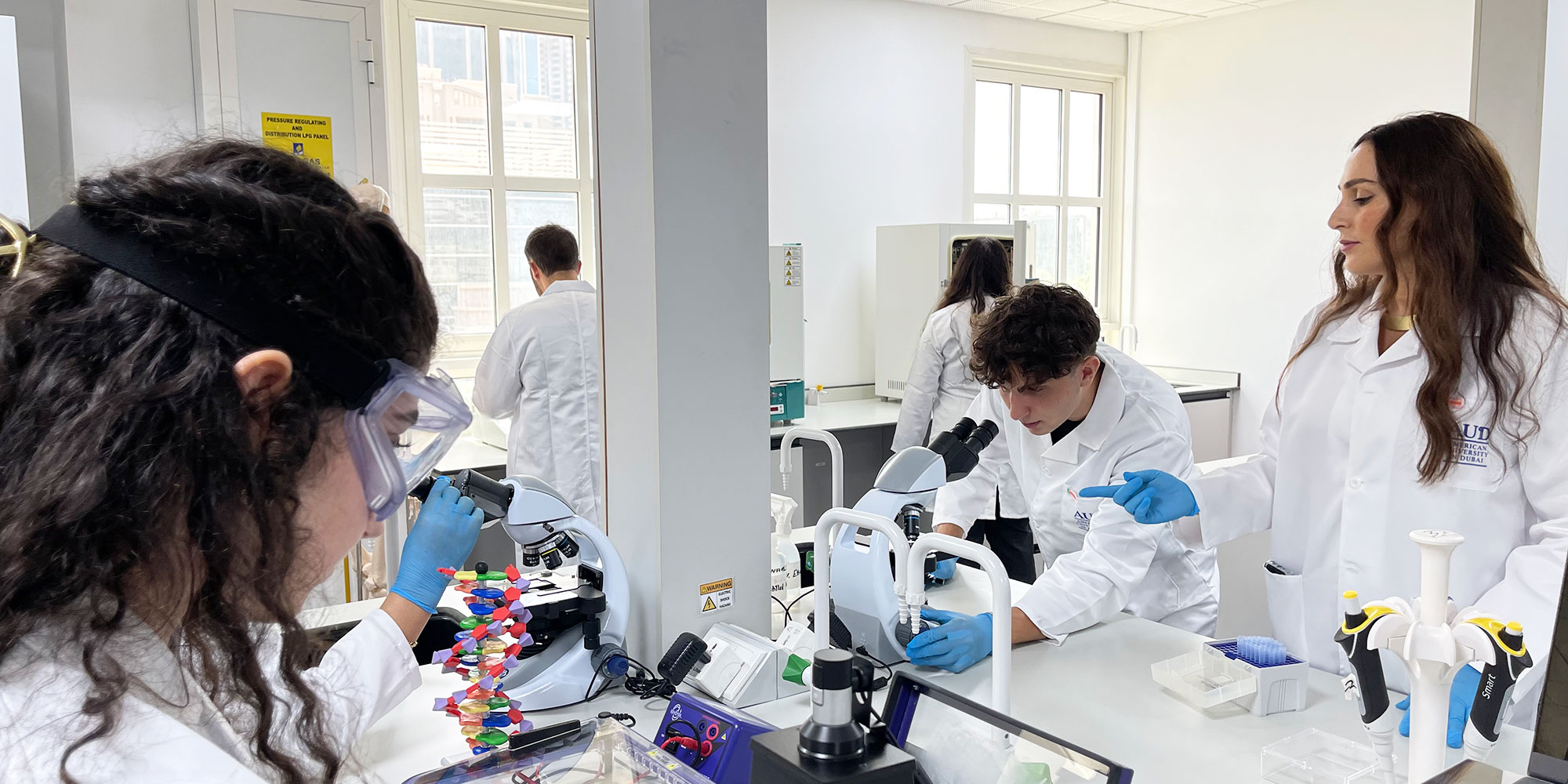The American University in Dubai launches a Bachelor in Science in Biology (Pre-med)