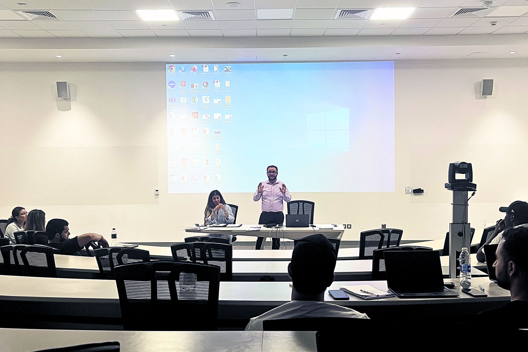 M.B.A students bid for a new era of cutting-edge power generation